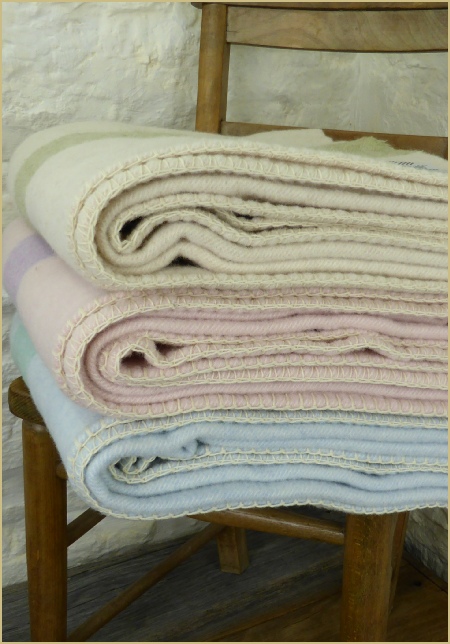Cotswold Woollen Weavers' Merino Lambswool Soft-stripe Blankets